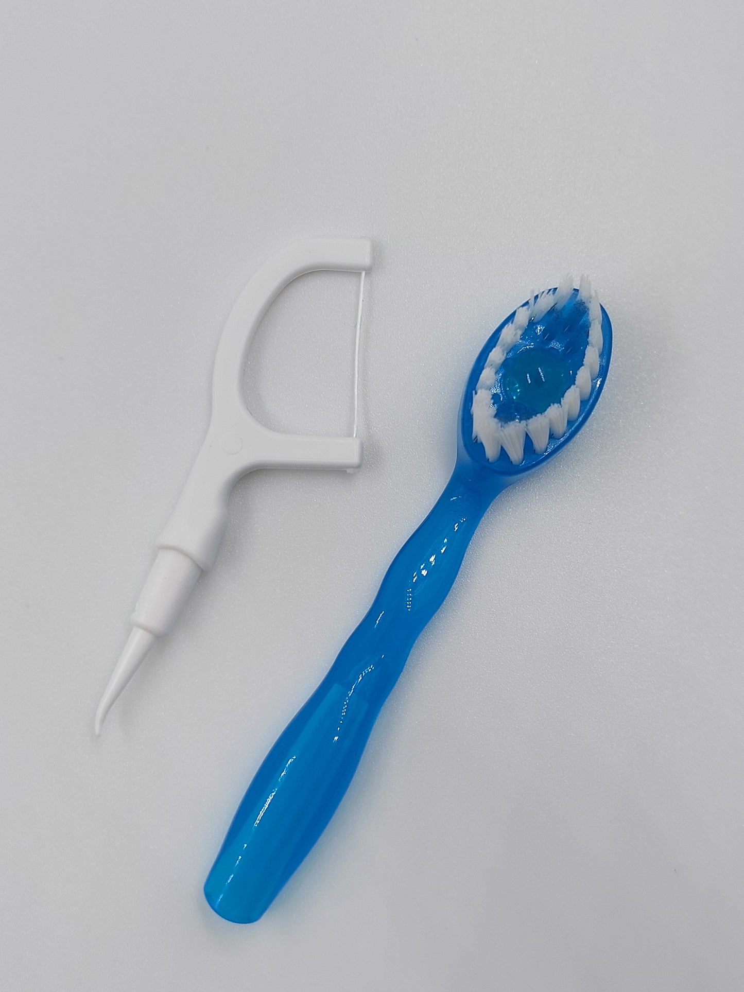 فرشاة اسنان خمسة في واحد VBRUSH
